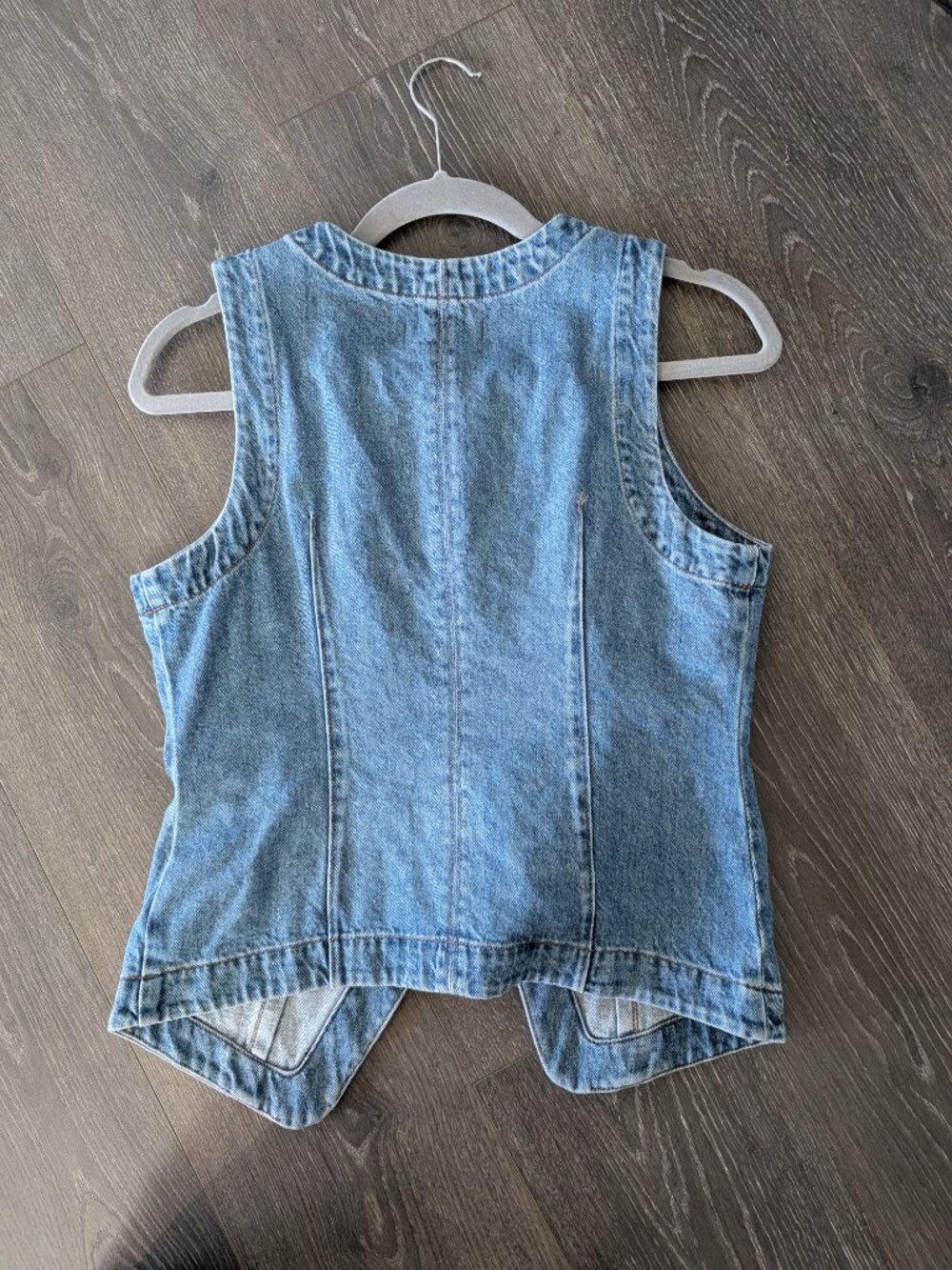 Madewell Denim Crewneck Vest in Java, Size 4 - Picture 3 of 9